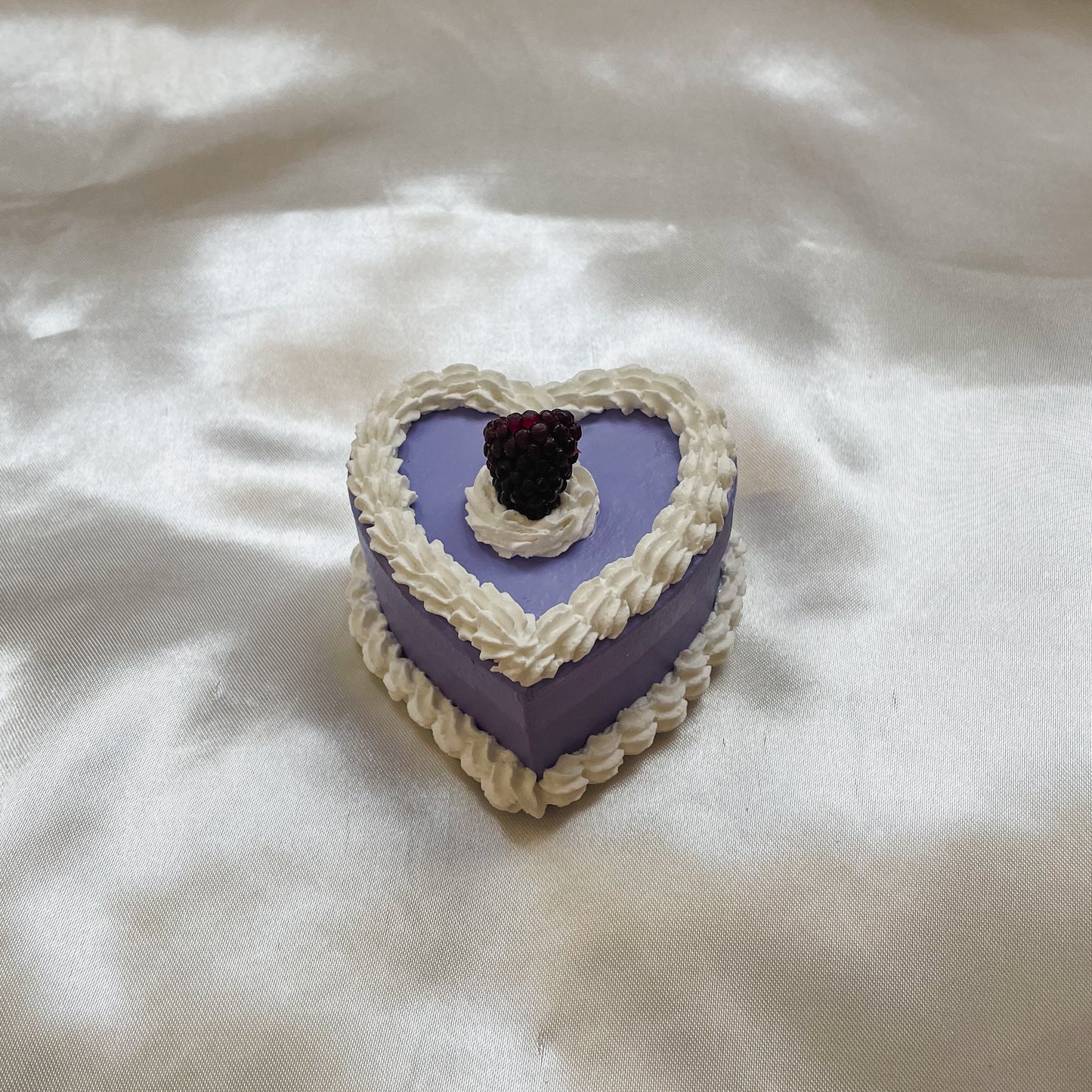 blackberry blossom trinket box