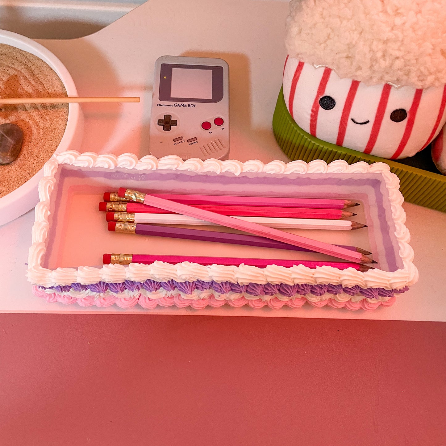 desk party pencil tray