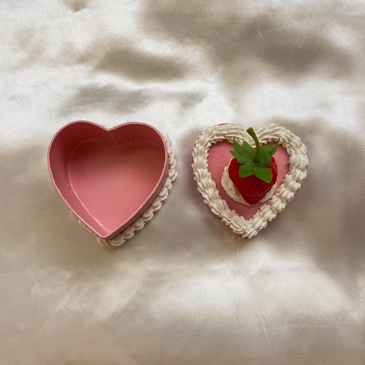 strawberry shortcake trinket box